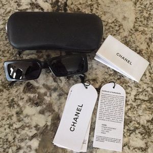 Authentic Chanel quilted sunglasses style 5047